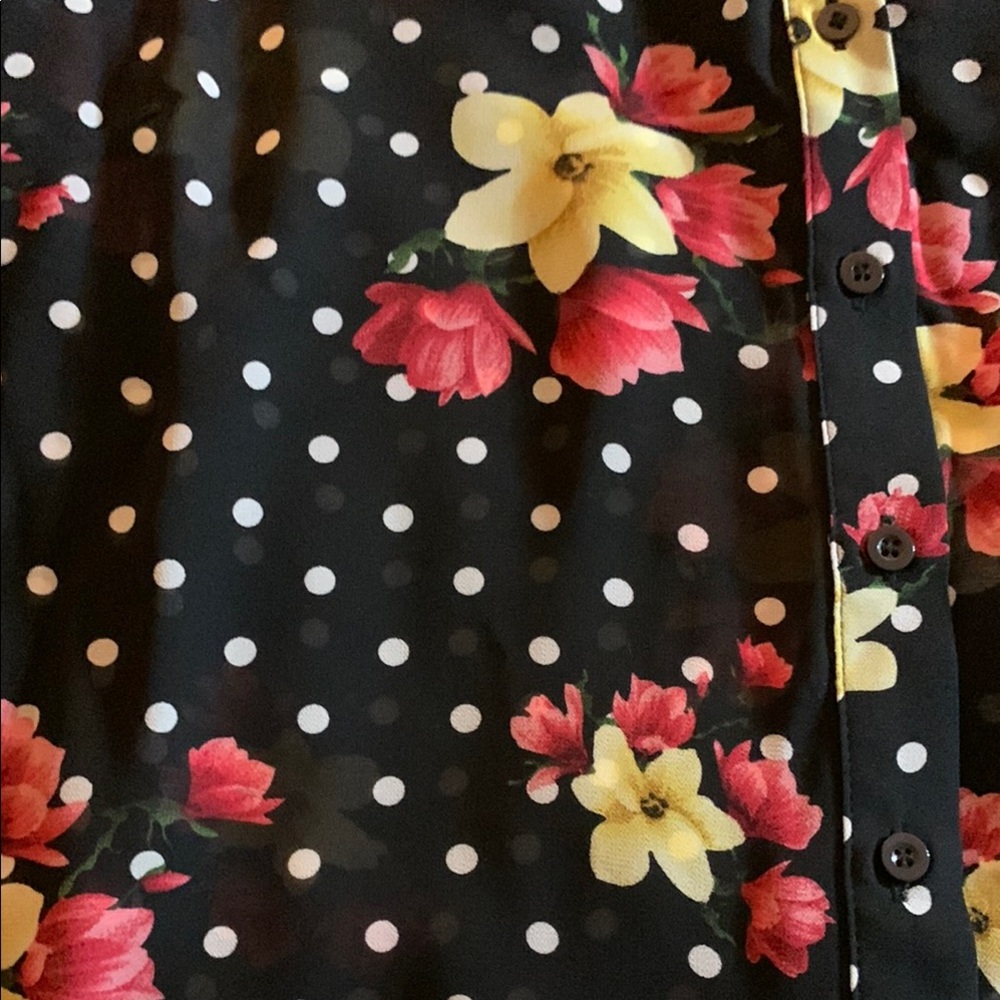 NWOT SHEIN Black Floral Polka Dot Blouse - Picture 3 of 4